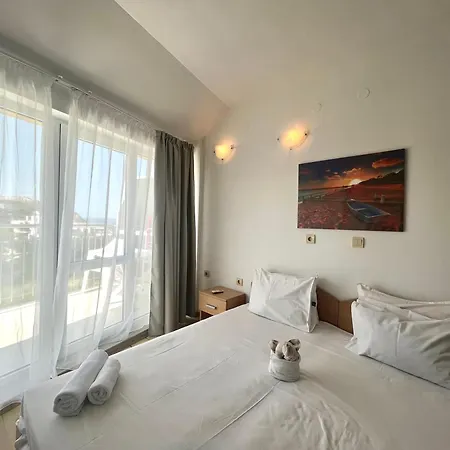 съни хаус - Sunny House Byala (Varna)