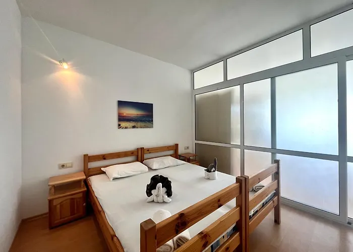 съни хаус - Sunny House Byala (Varna)