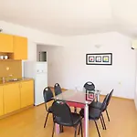 съни хаус - Sunny House Lejlighed