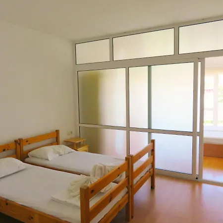 съни хаус - Sunny House Apartament Bjała