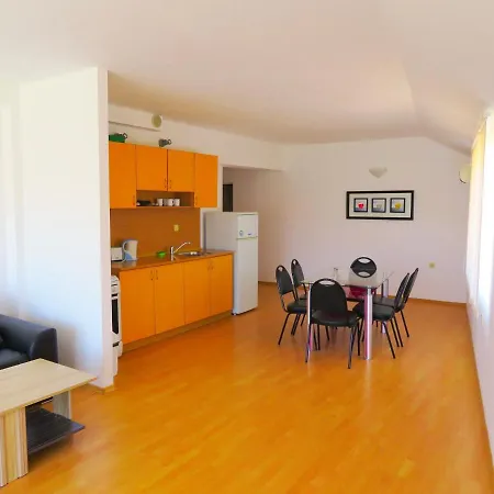 Apartament съни хаус - Sunny House Bjała