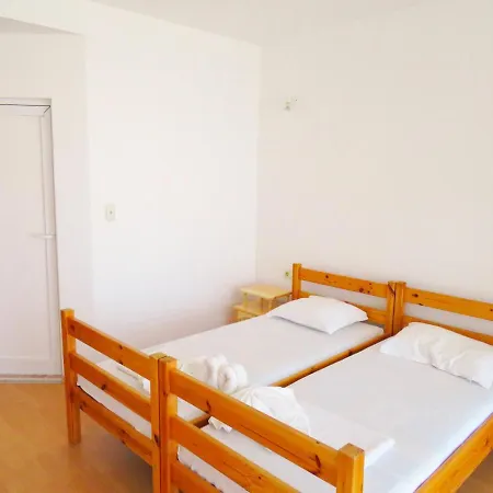 съни хаус - Sunny House Apartament Bjała