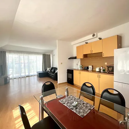 съни хаус - Sunny House Apartman Bjala